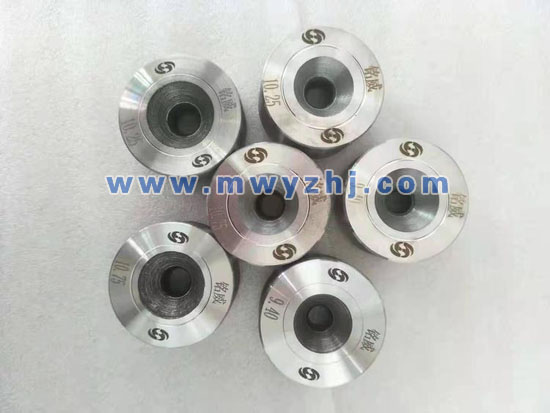 �ӱ���������Ӳ�ʺϽ�ģ�ߣ��ӹ����۸����ȶպ��ģ��