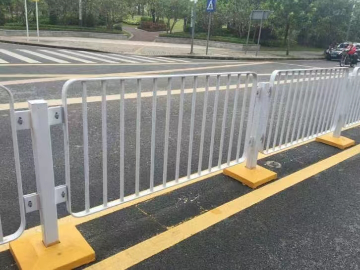 ������ͨ���� п�����ʽ����Χ����դ���е����밲ȫ����������