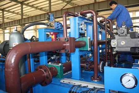 ɽ��̩�����ܹ�Ӧ�Ϻ���ǿҺѹϵͳ40MN����Һѹϵͳ