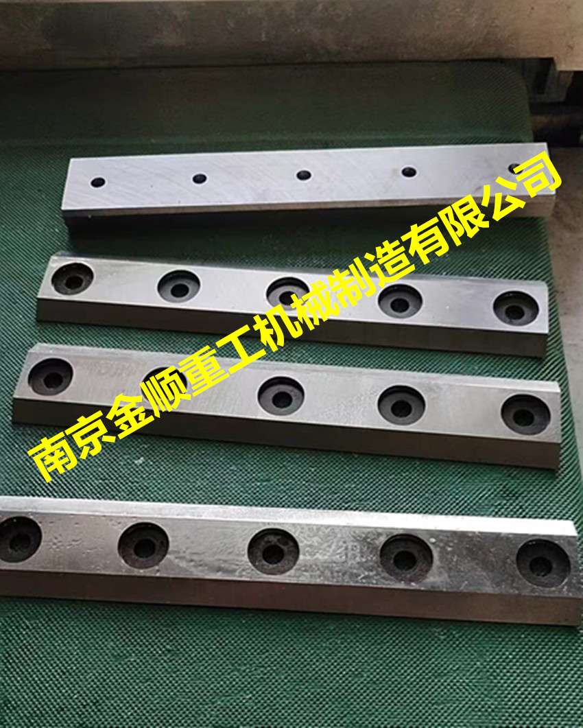 ���Husqvarna��֦�������Ƭ