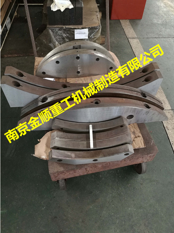 ���������У���������Ƭ